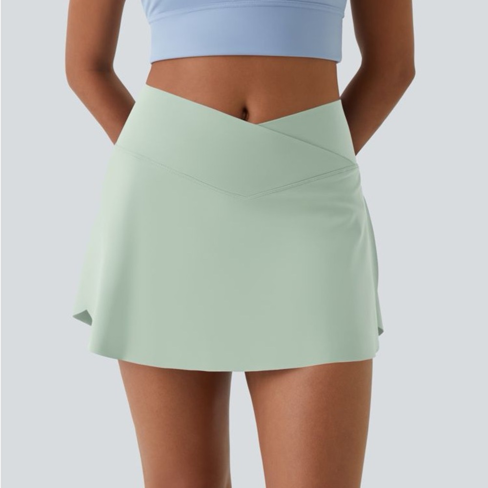 Halara Mini Tennis Skirt in Mint New w/Tags - Picture 3 of 4